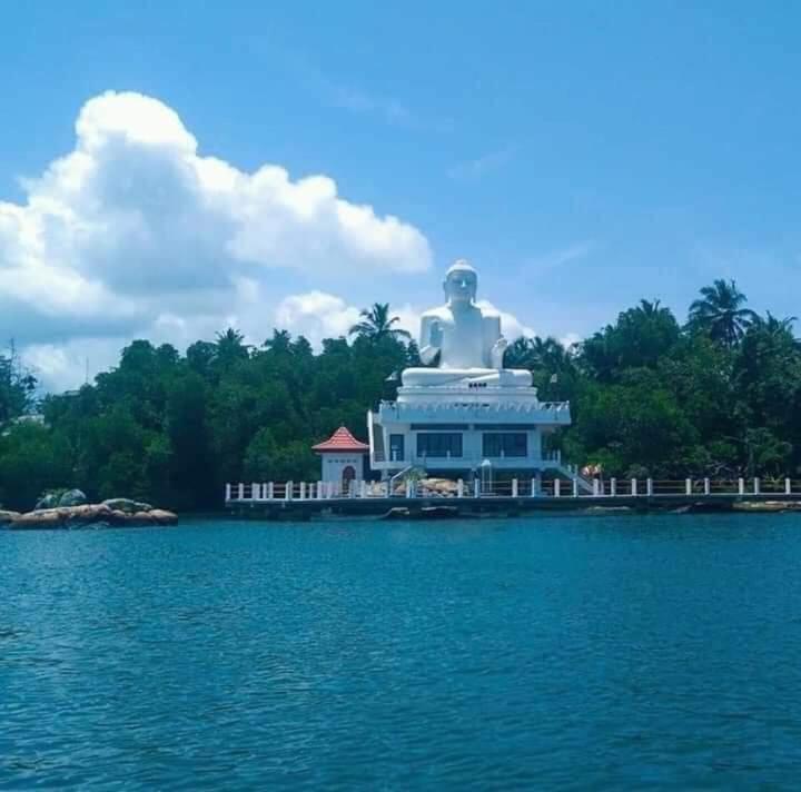 Movi Holiday Apartment Bentota Exterior photo